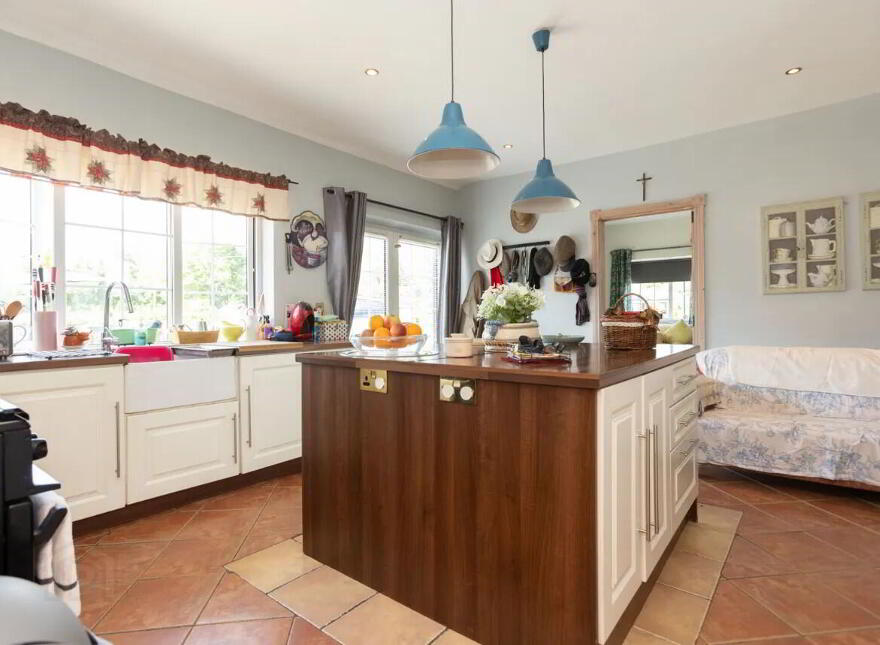 Birdhaven Cottage, Dublin Road, Milltownpass, N91H7K8