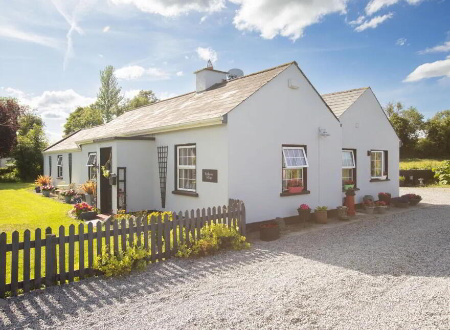 Birdhaven Cottage, Dublin Road, Milltownpass, N91H7K8