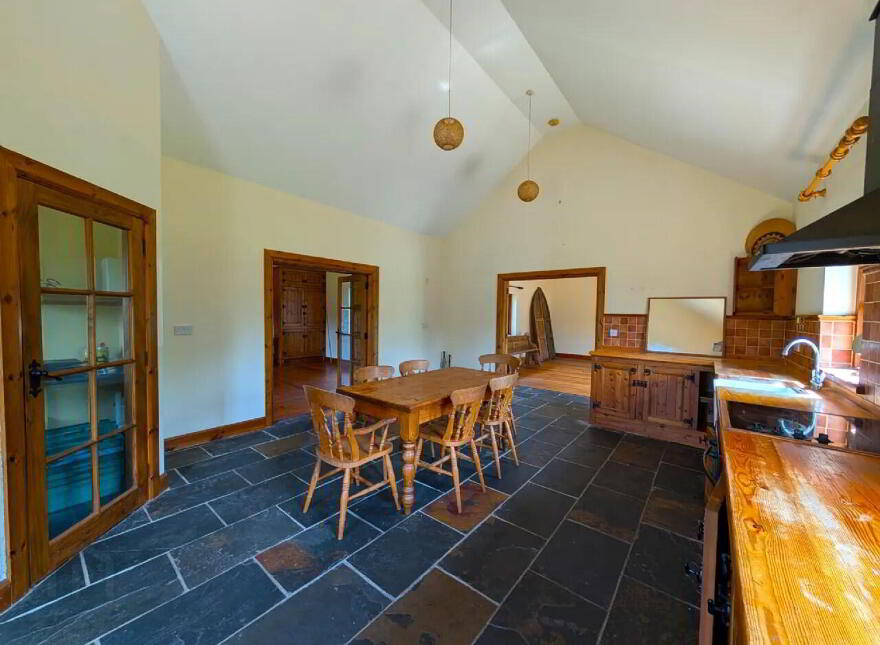 Kilcon, Kiltimagh, F12WP82