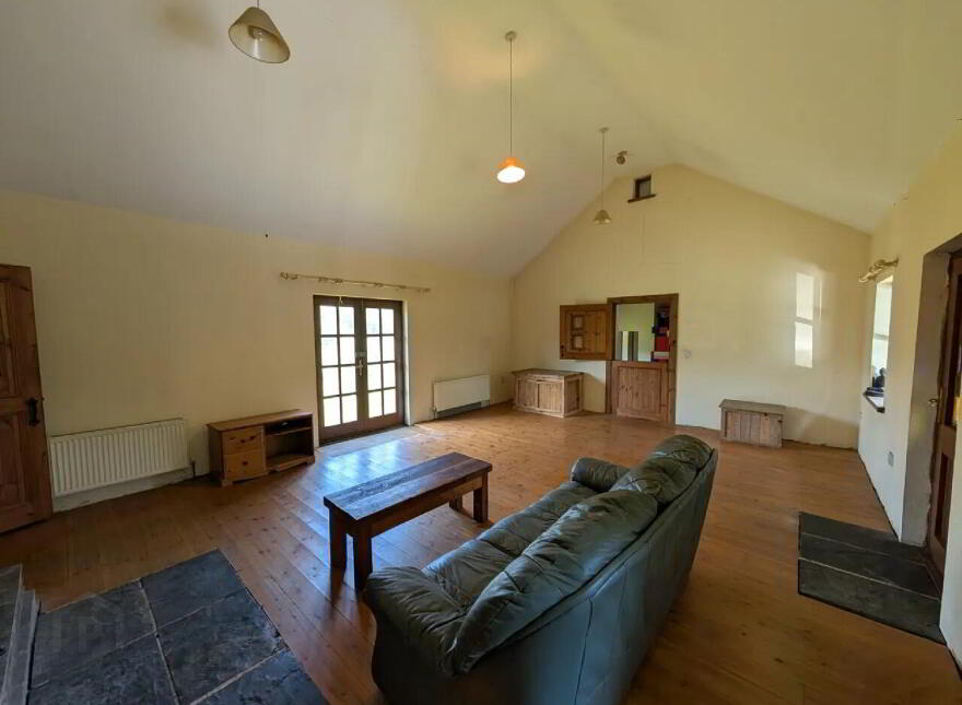 Kilcon, Kiltimagh, F12WP82