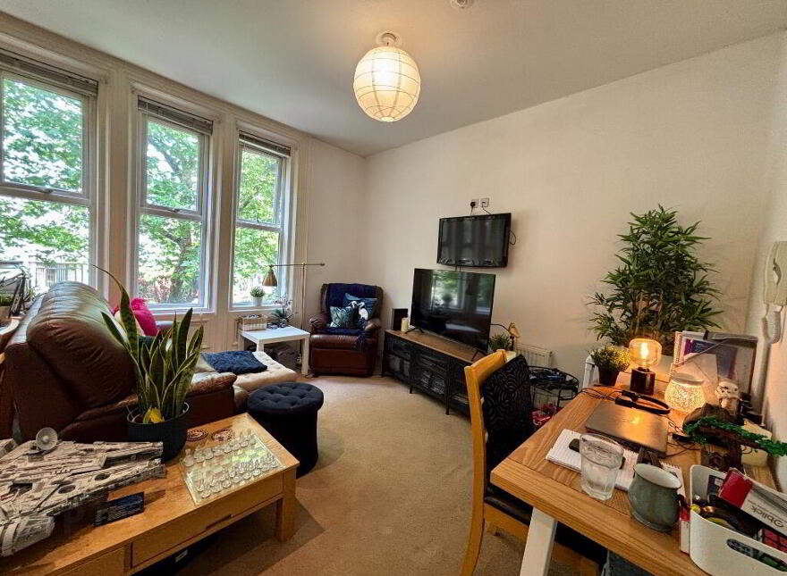 2, 112 Stranmillis Road, Belfast, BT9 5AE