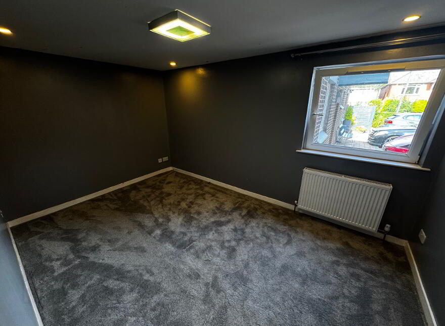 Randal Park, Lisburn Road, Belfast, BT9 6JJ