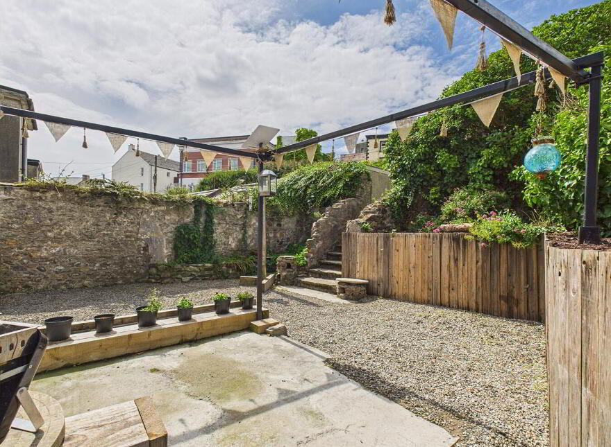 Marymount, Lyon Terrace, Turkey Road, Tramore, X91F611