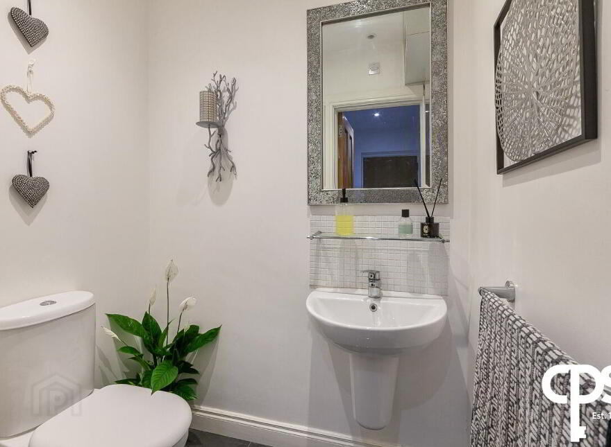 8 Belsize Manor, Lisburn, BT27 4DN