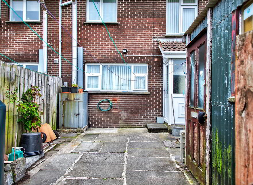 25 Glenbush Drive, Portrush, BT56 8EP