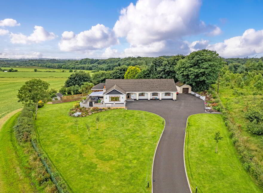 40 Lisconnan Road, Ballymoney, BT53 8AD