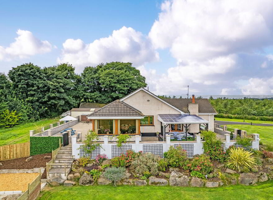 40 Lisconnan Road, Ballymoney, BT53 8AD