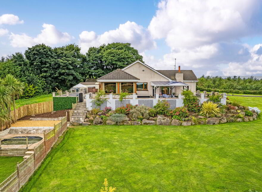 40 Lisconnan Road, Ballymoney, BT53 8AD
