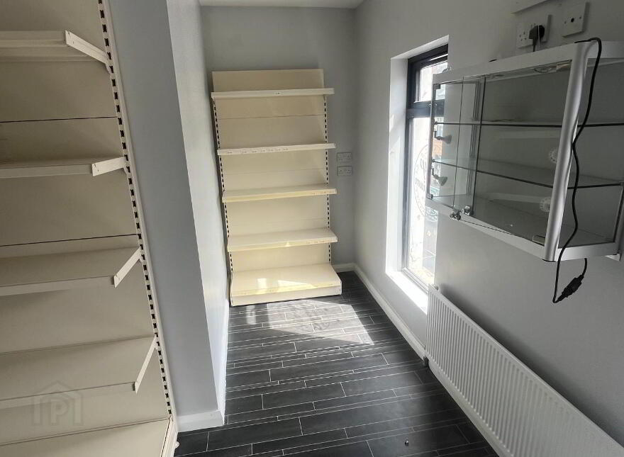 1st Floor ( Bills & Ratesincluded), 20 North Street, Lurgan, Craigavon, BT67 9AQ