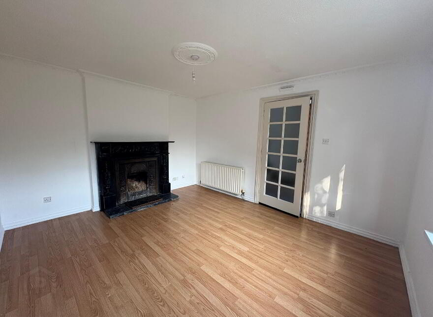 12 Waterside Street, Strabane, BT82 9AA