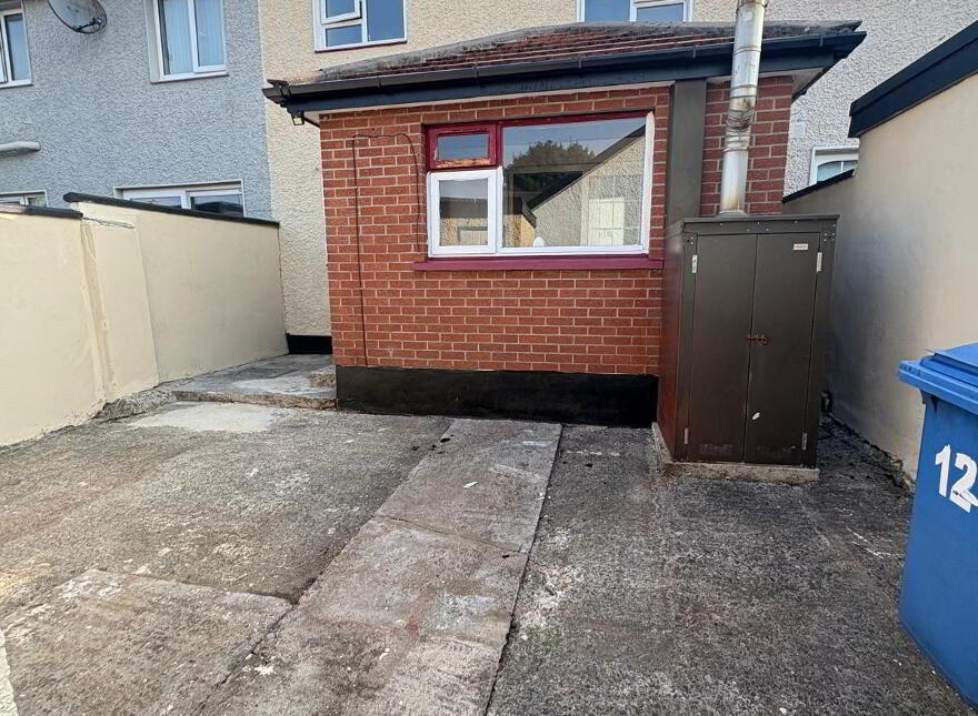 12 Waterside Street, Strabane, BT82 9AA