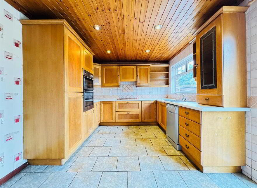 33 Liscoole Park, Carnmoney Road, Newtownabbey, BT36 6EL