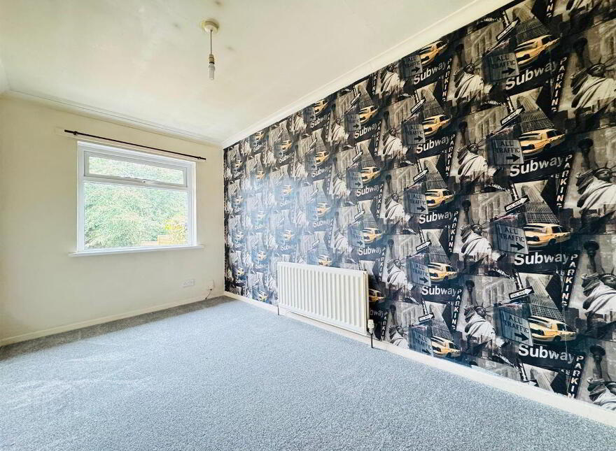 33 Liscoole Park, Carnmoney Road, Newtownabbey, BT36 6EL