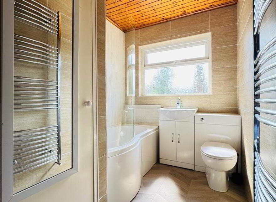 33 Liscoole Park, Carnmoney Road, Newtownabbey, BT36 6EL