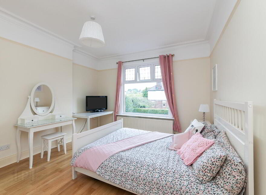 7 Fortwilliam Drive, Belfast, BT15 4EB