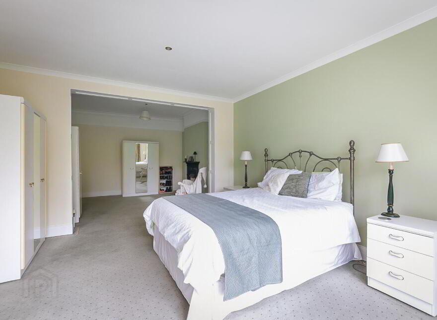 7 Fortwilliam Drive, Belfast, BT15 4EB