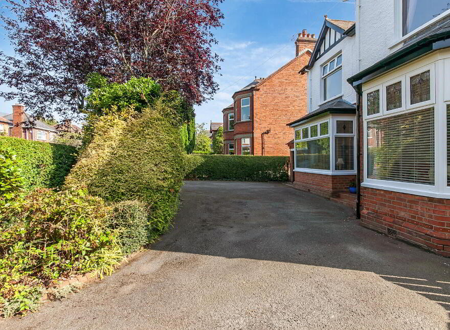 7 Fortwilliam Drive, Belfast, BT15 4EB