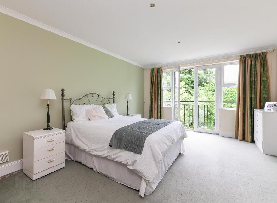 7 Fortwilliam Drive, Belfast, BT15 4EB