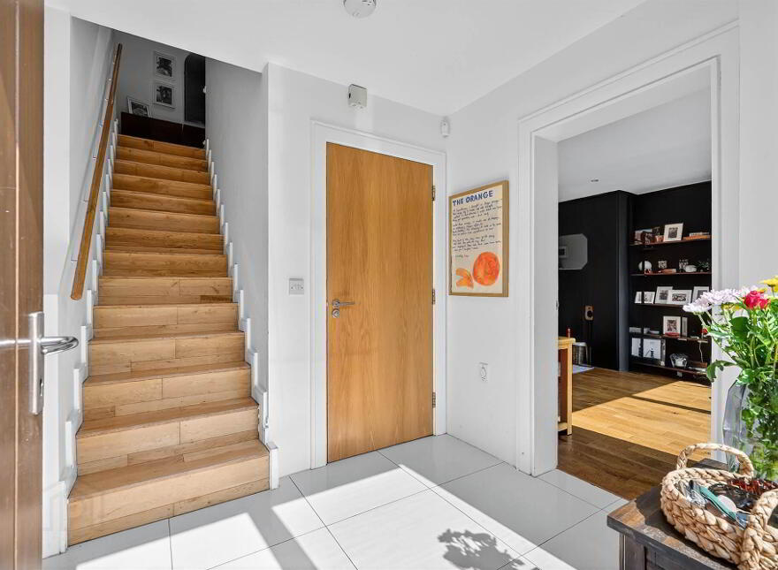 22 Greenvale, Off Ballyskeagh Road , Drumbeg, Belfast, BT17 9LR
