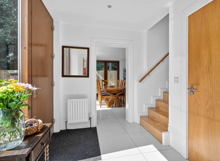 22 Greenvale, Off Ballyskeagh Road , Drumbeg, Belfast, BT17 9LR