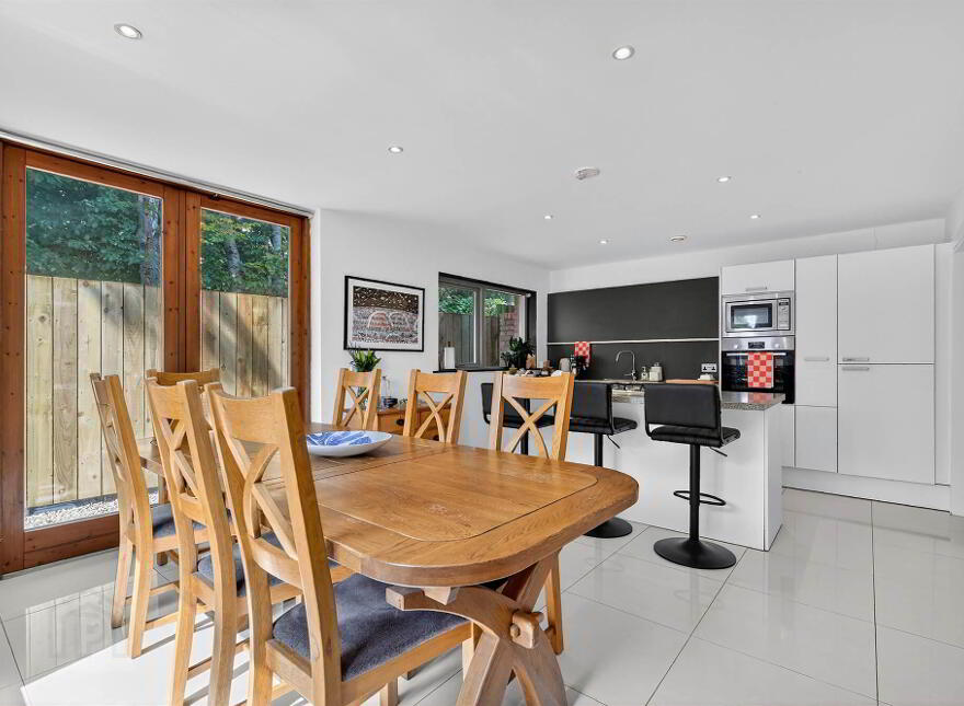 22 Greenvale, Off Ballyskeagh Road , Drumbeg, Belfast, BT17 9LR