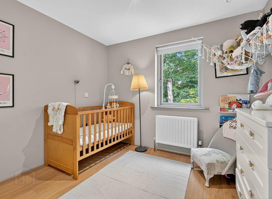 22 Greenvale, Off Ballyskeagh Road , Drumbeg, Belfast, BT17 9LR