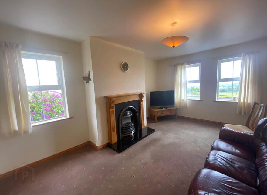 8 The Pines, Churchill, Letterkenny, F92DC67