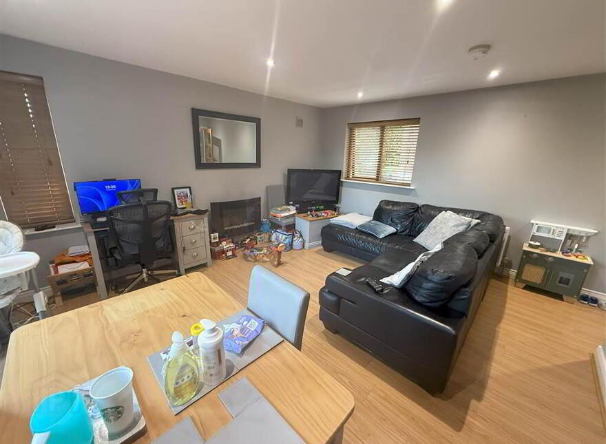 12 Laganvale Manor, Stranmillis, Belfast, BT9 5BE
