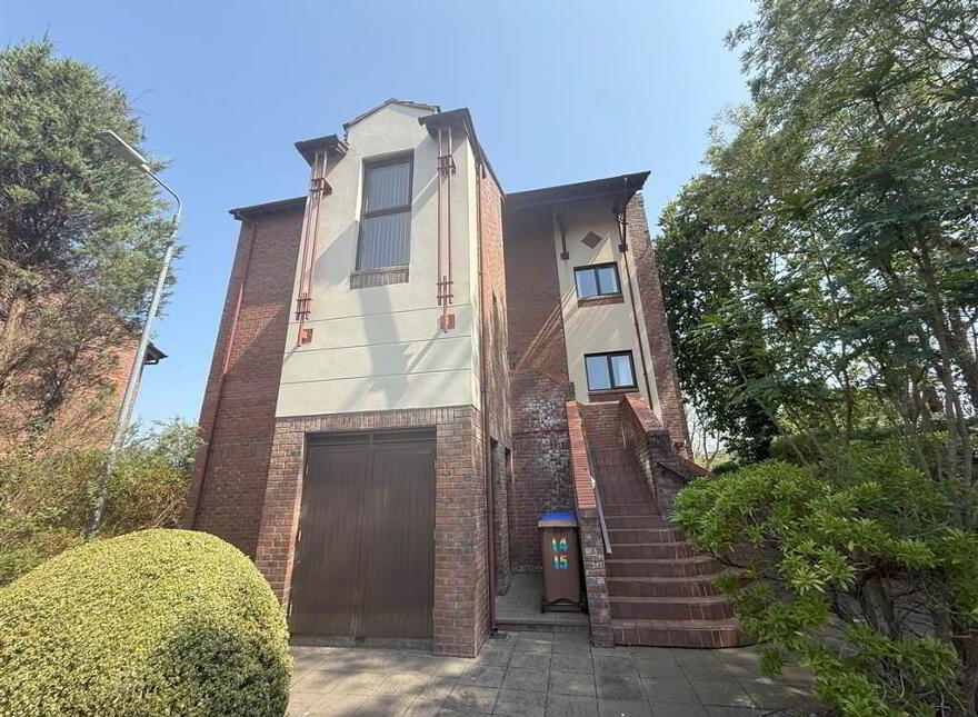 12 Laganvale Manor, Stranmillis, Belfast, BT9 5BE