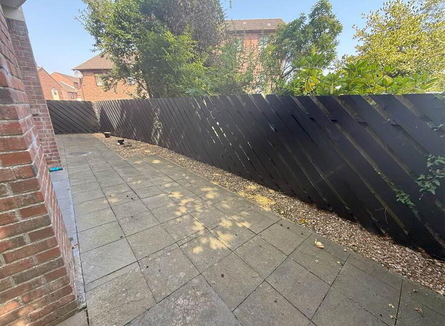12 Laganvale Manor, Stranmillis, Belfast, BT9 5BE