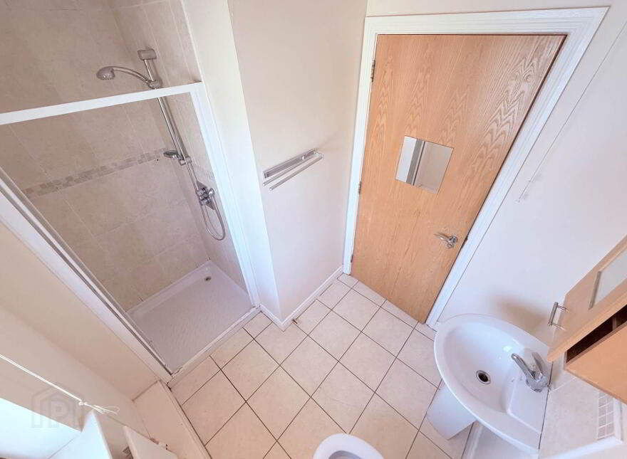2g Ardenlee Street, Belfast, BT6 8QJ
