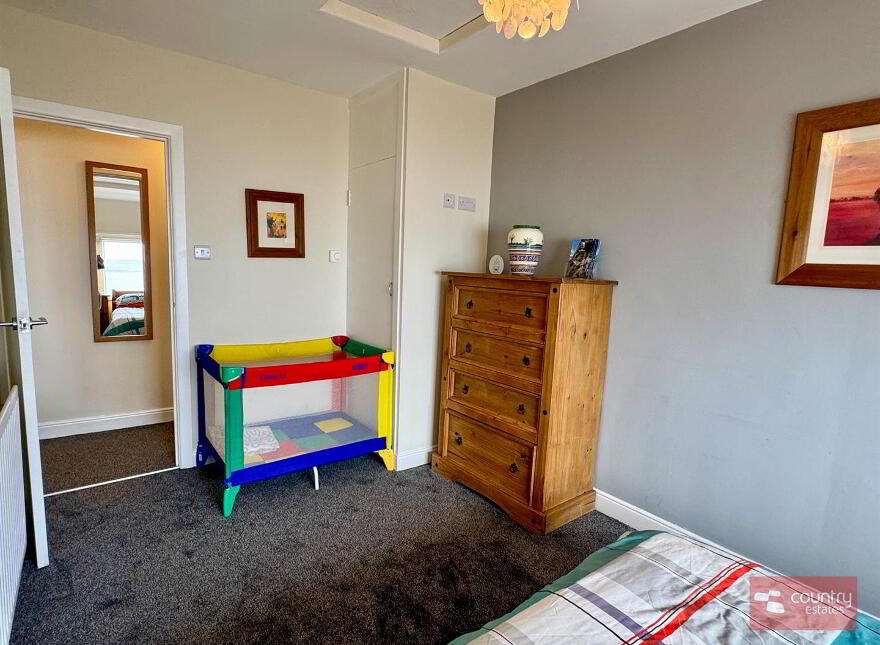 18 Coast Road, Larne, BT40 1UZ