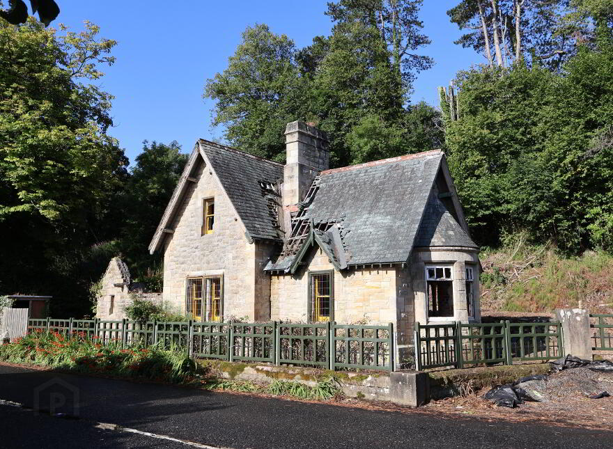 'Cairndhu Gate Lodge', 186 Coast Road, Ballygalley, Larne, BT40 2QG