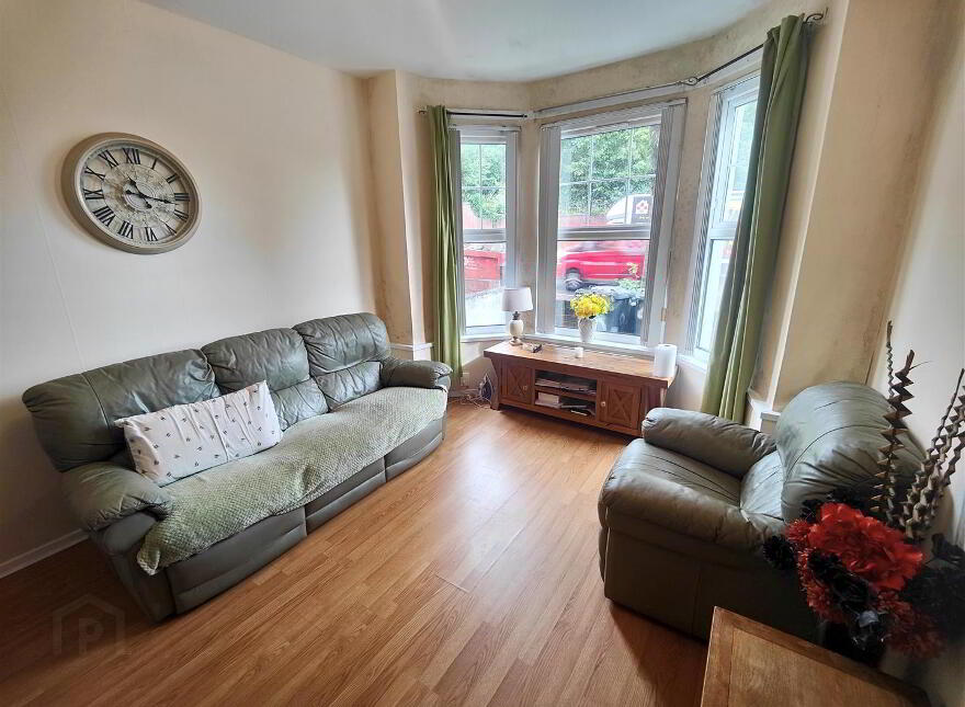 90 Duncairn Gardens, Belfast, BT15 2GJ
