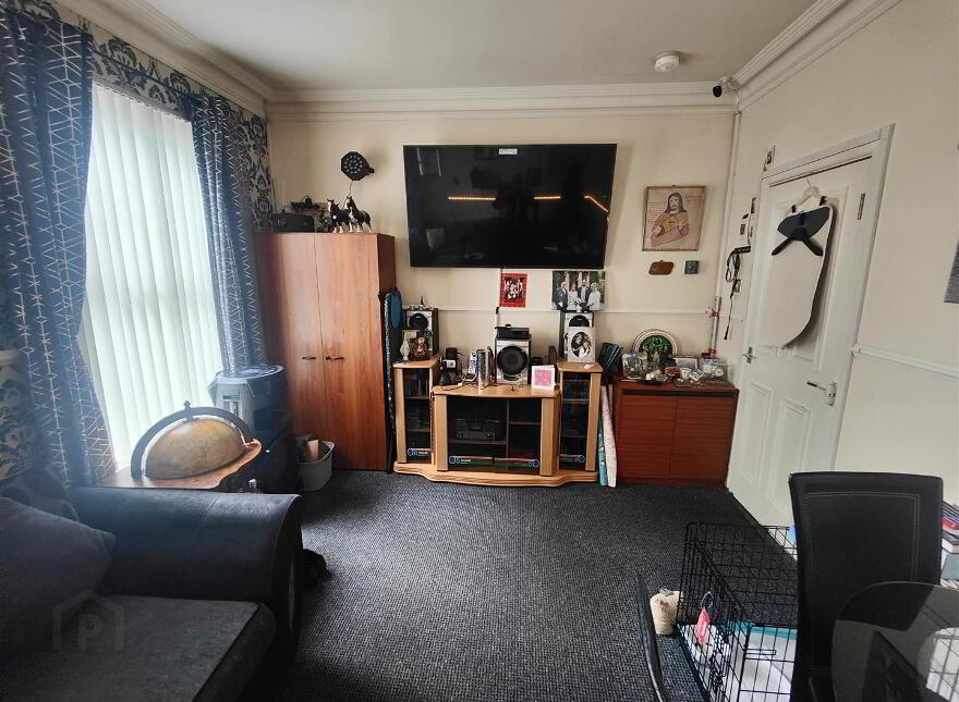90 Duncairn Gardens, Belfast, BT15 2GJ