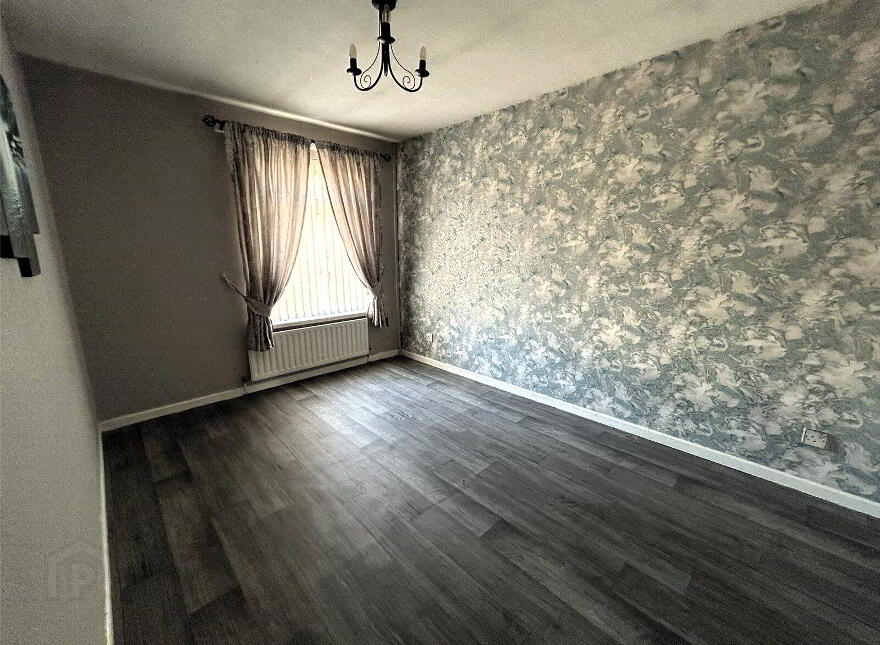 57 Laurelbank, Dunmurry, Belfast, BT17 0RR
