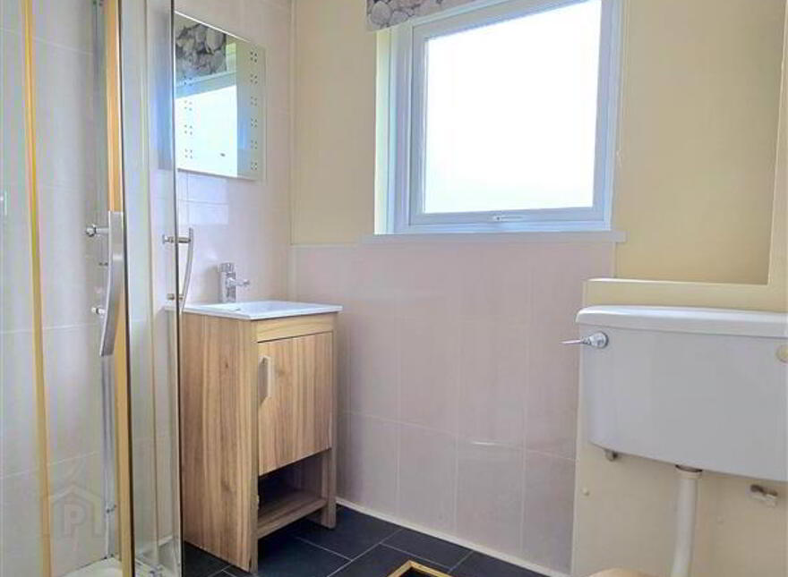 31 Spence Crescent, Cullybackey, Ballymena, BT42 1BR