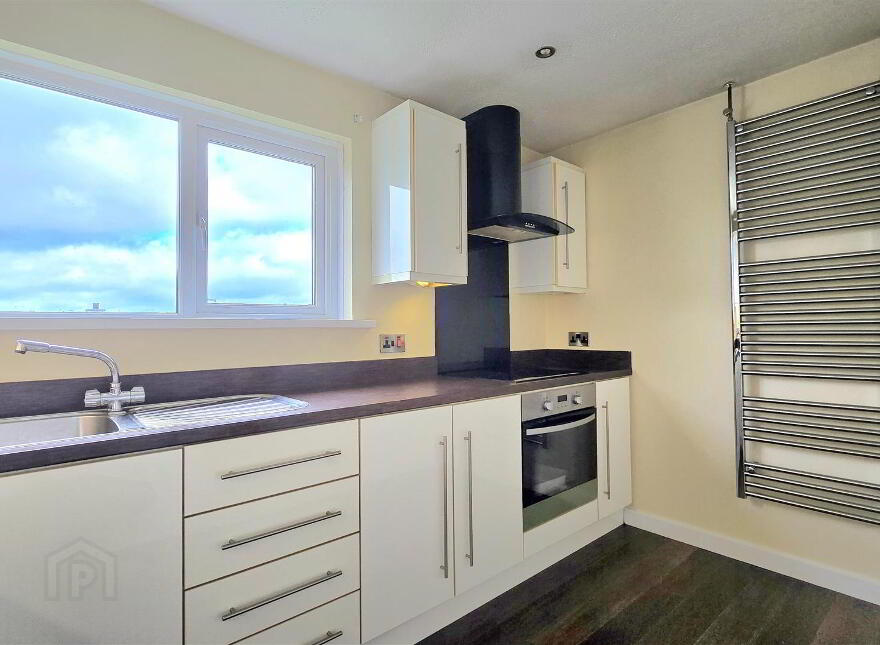 31 Spence Crescent, Cullybackey, Ballymena, BT42 1BR