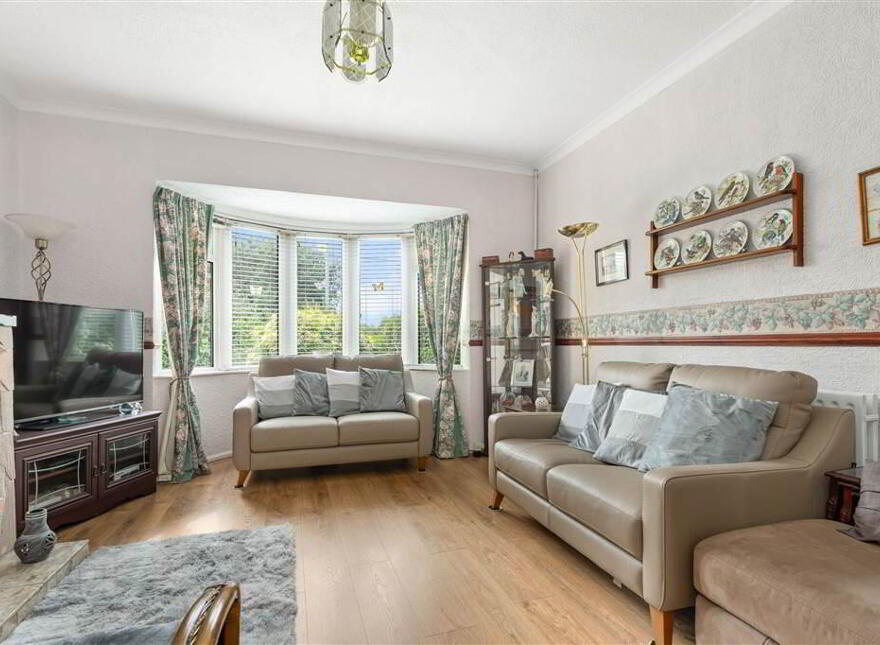 17 Ballyregan Road, Dundonald, BT16 1HY