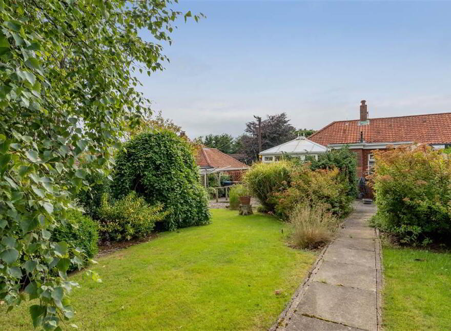 17 Ballyregan Road, Dundonald, BT16 1HY