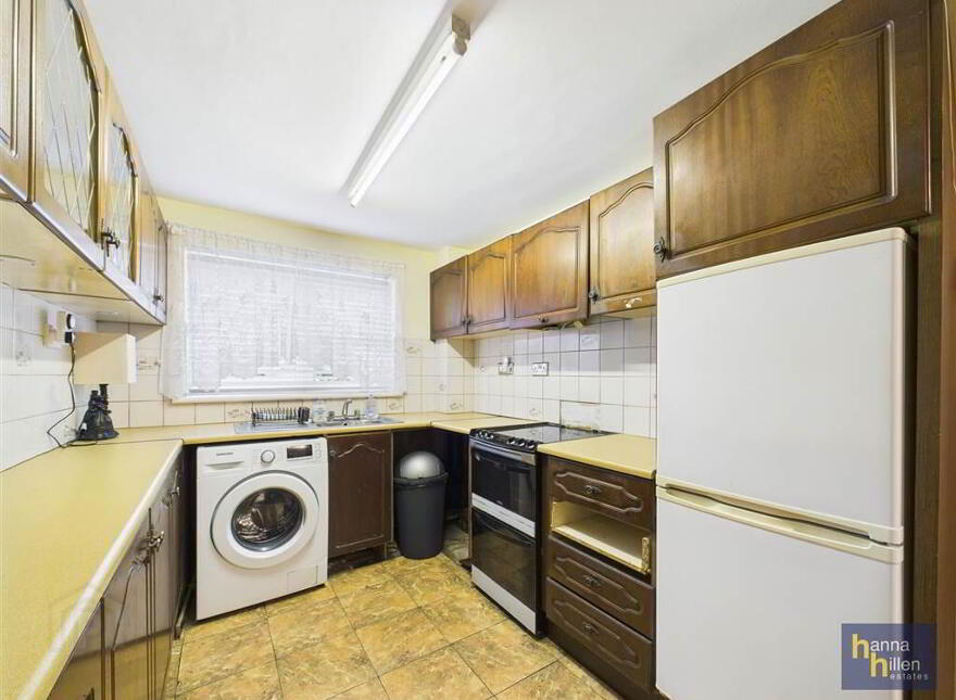 18 Cronin Park, Newry, BT34 2BZ