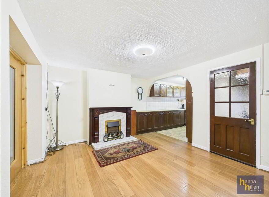 18 Cronin Park, Newry, BT34 2BZ