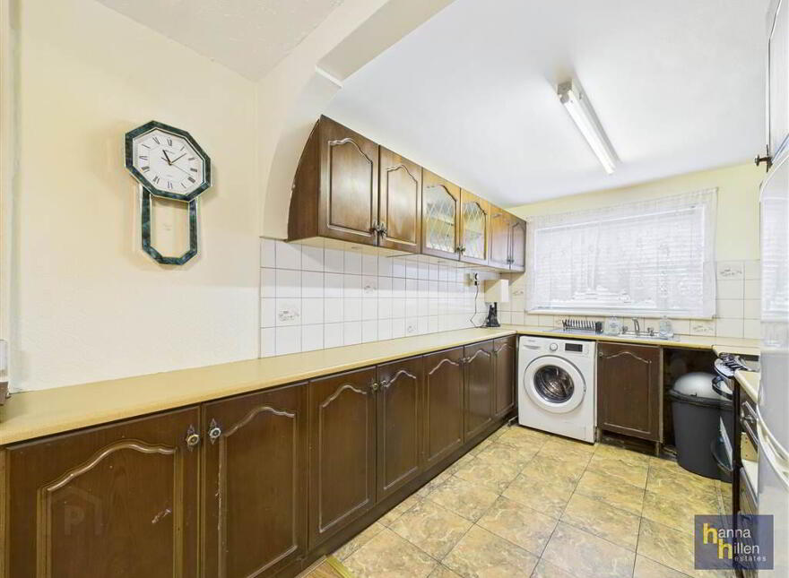 18 Cronin Park, Newry, BT34 2BZ