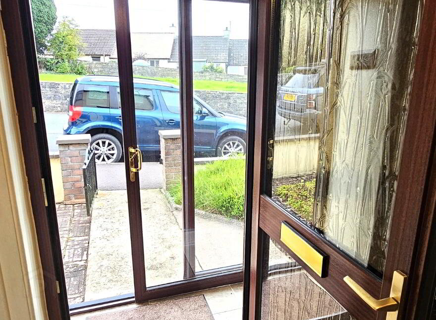 24 Castlebalfour Drive, Lisnaskea, BT92 0GA