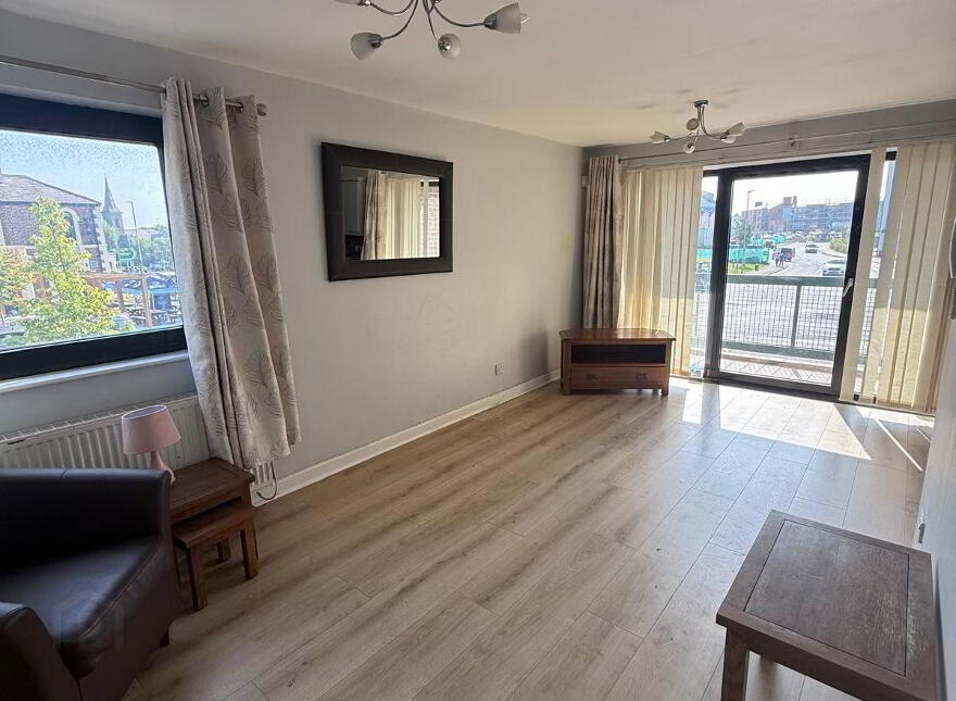 12 Balmoral Court, Belfast, BT9 7GR