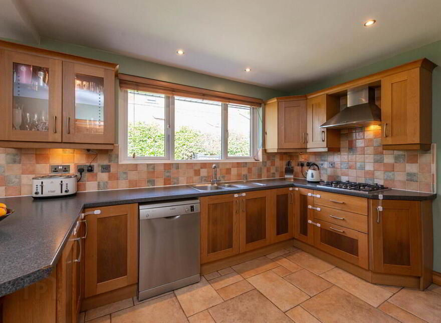 2 Lenamore Gardens, Jordanstown, Newtownabbey, BT37 0PE