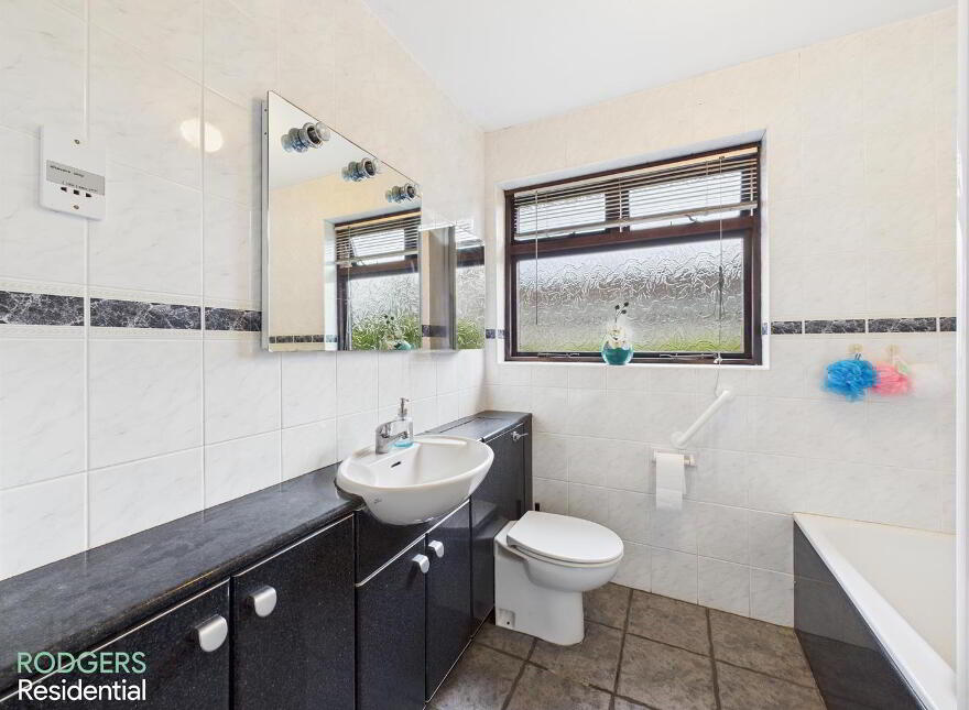 17 Carolsteen Avenue, Helen's Bay, BT19 1LJ