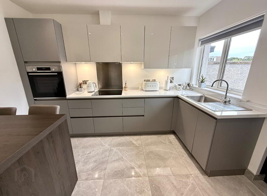 15 Kingsfort Park, Derry, BT48 7SY