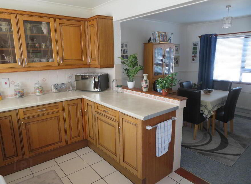 32 Larkfield Square, Lurgan