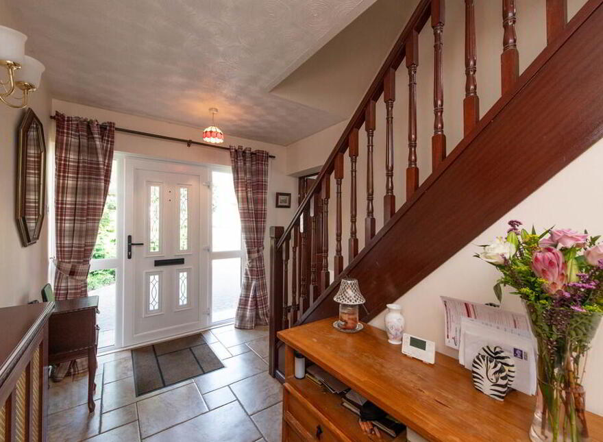 8 Farm Lodge Grove, Greenisland, Carrickfergus, BT38 8YD